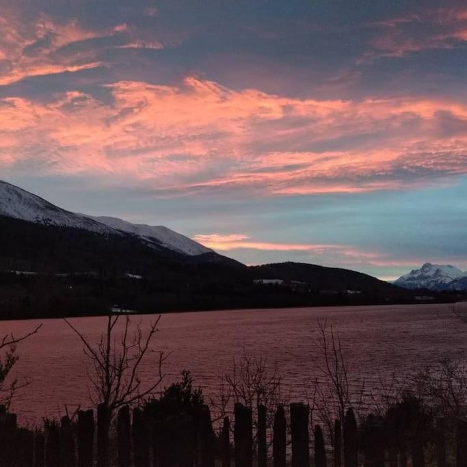 Chambre Ou Gite Dans Une Maison De Montagne - De Suzon A Zelie Entraigues  エクステリア 写真