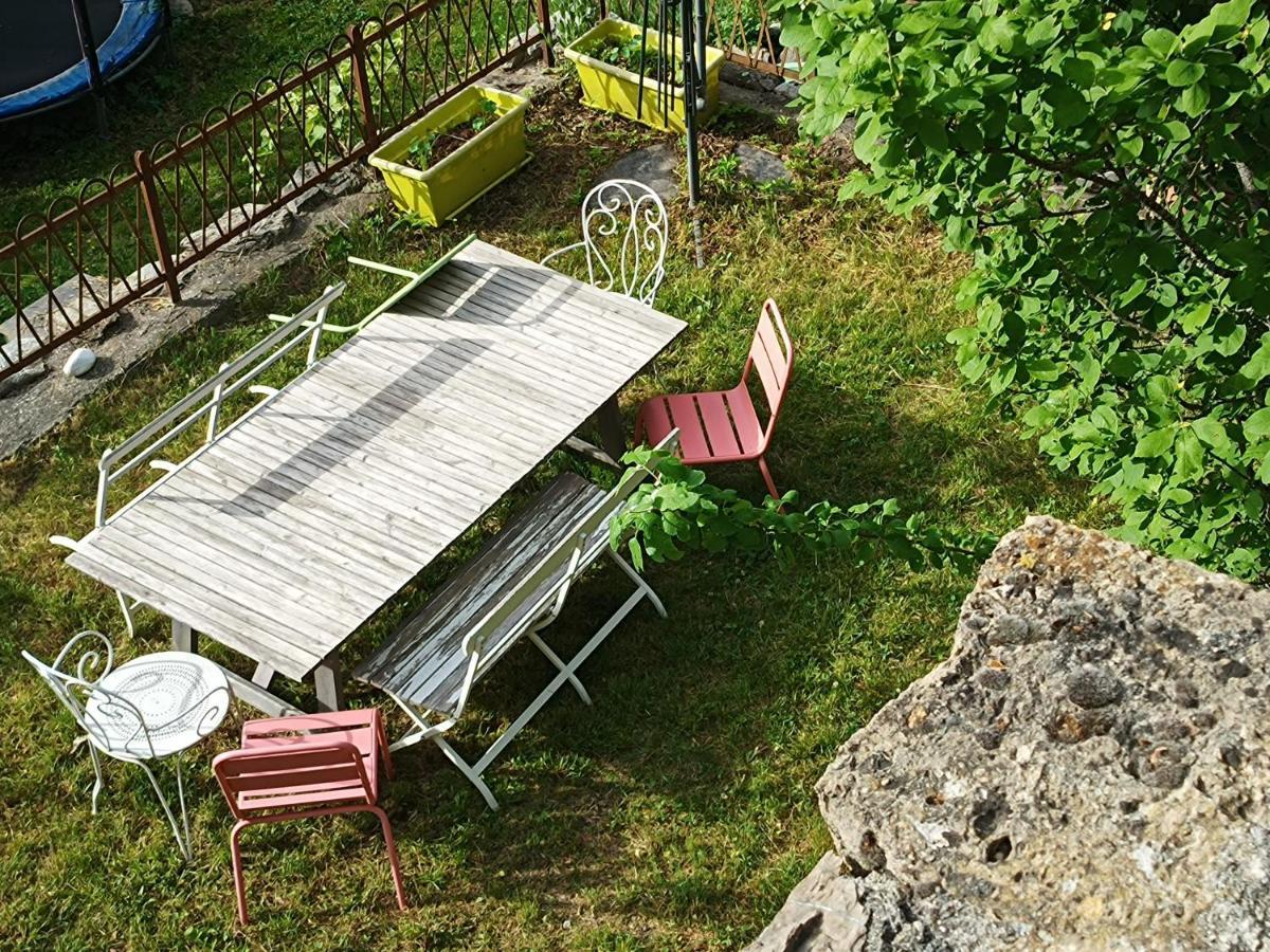 Chambre Ou Gite Dans Une Maison De Montagne - De Suzon A Zelie Entraigues  部屋 写真
