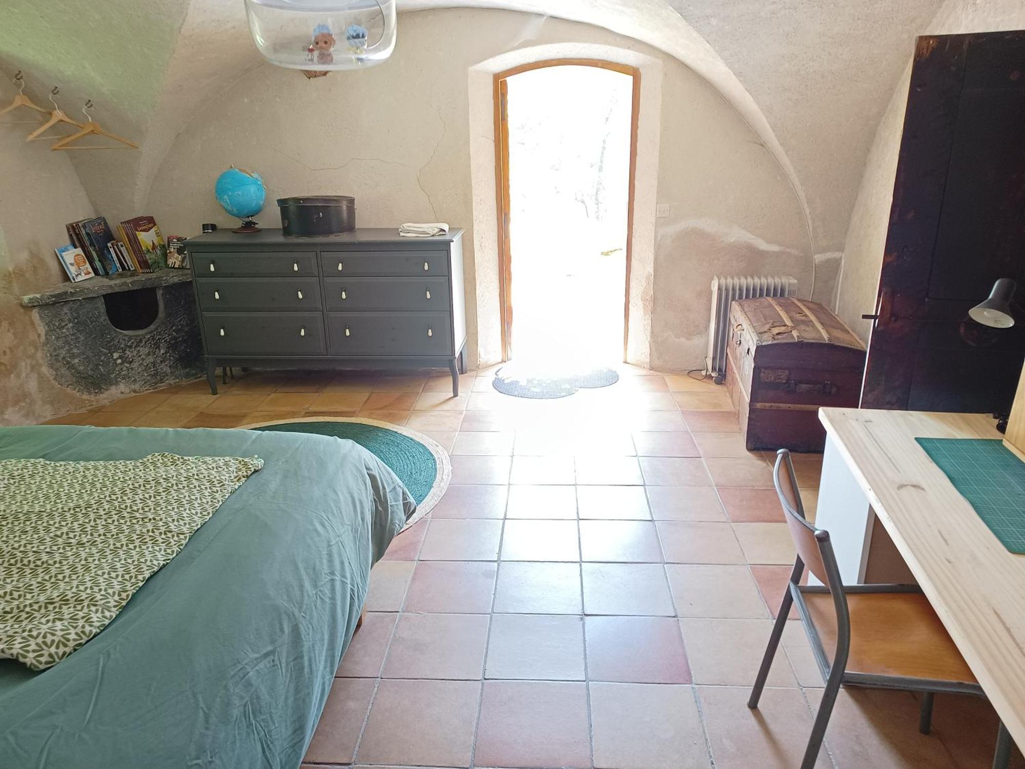 Chambre Ou Gite Dans Une Maison De Montagne - De Suzon A Zelie Entraigues  部屋 写真