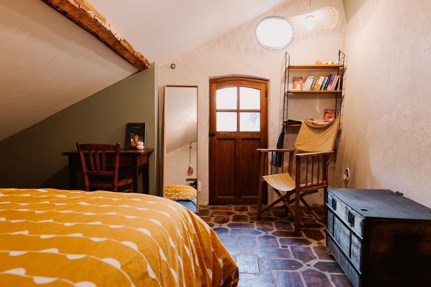Chambre Ou Gite Dans Une Maison De Montagne - De Suzon A Zelie Entraigues  エクステリア 写真